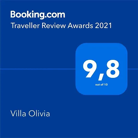 Olivia Tricase