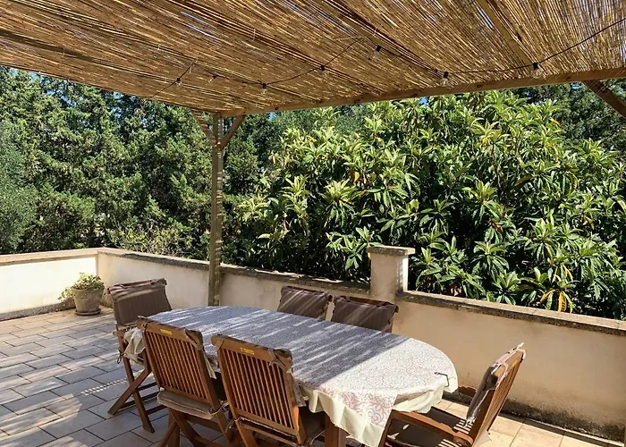 Olivia Дом отдыха